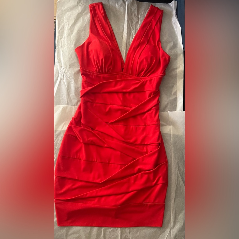 Never worn, Body Central Red BodyCon Mini Dress